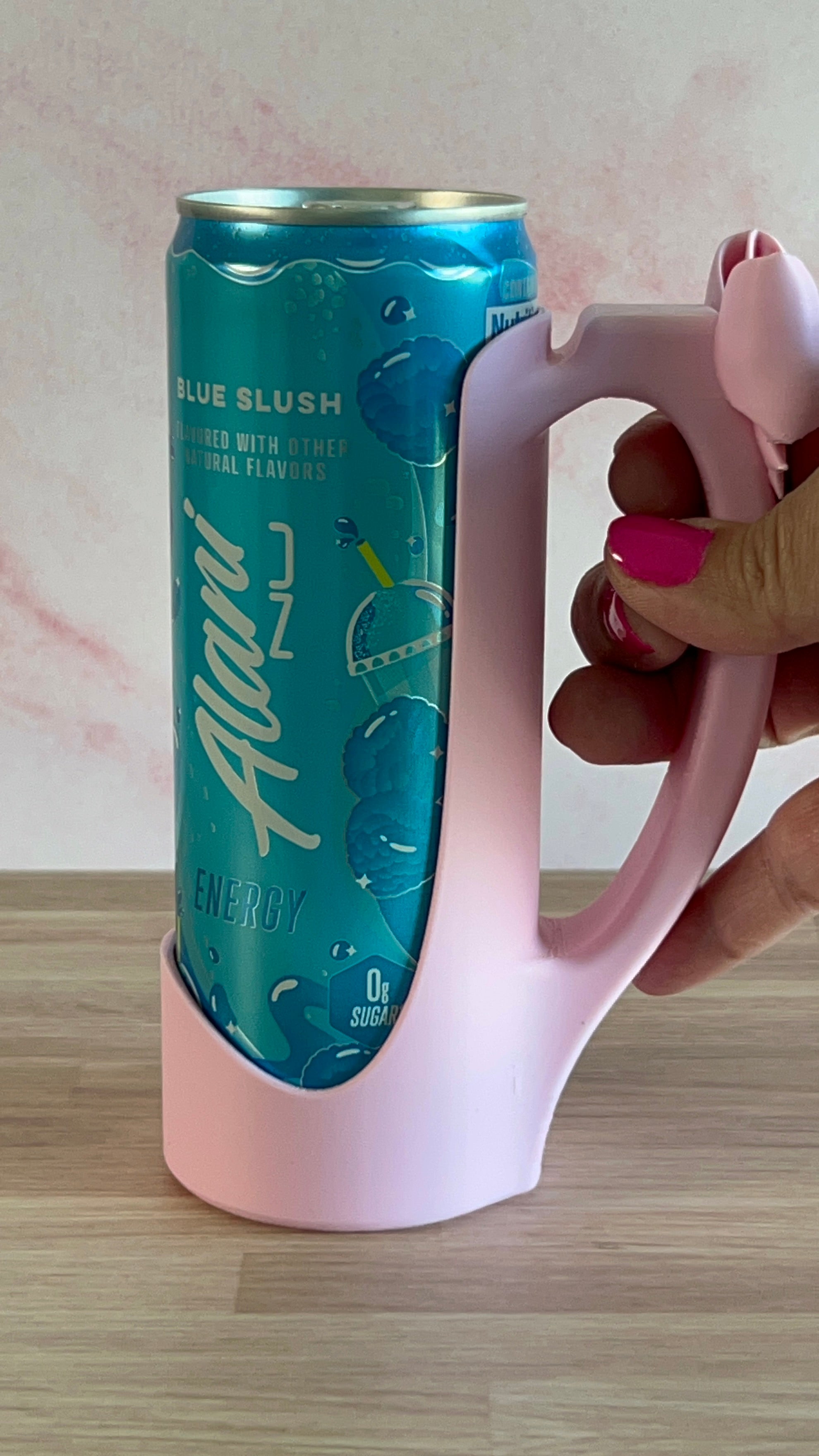 Bow Can Holder for Skinny Cans