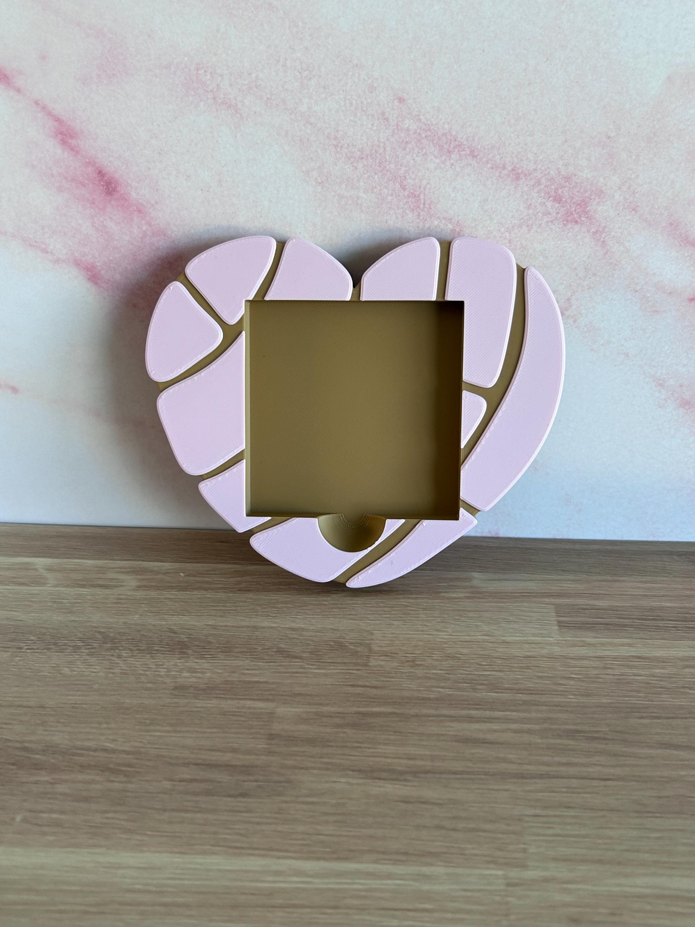 Heart Concha Sticky Note Holder, Pan Dulce Desk Organizer, Cute Office Accessory